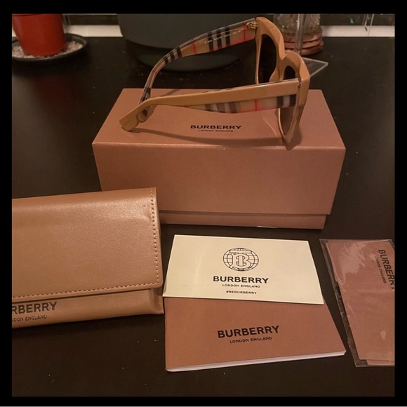 Burberry Sunglasses - Picture 1 of 4